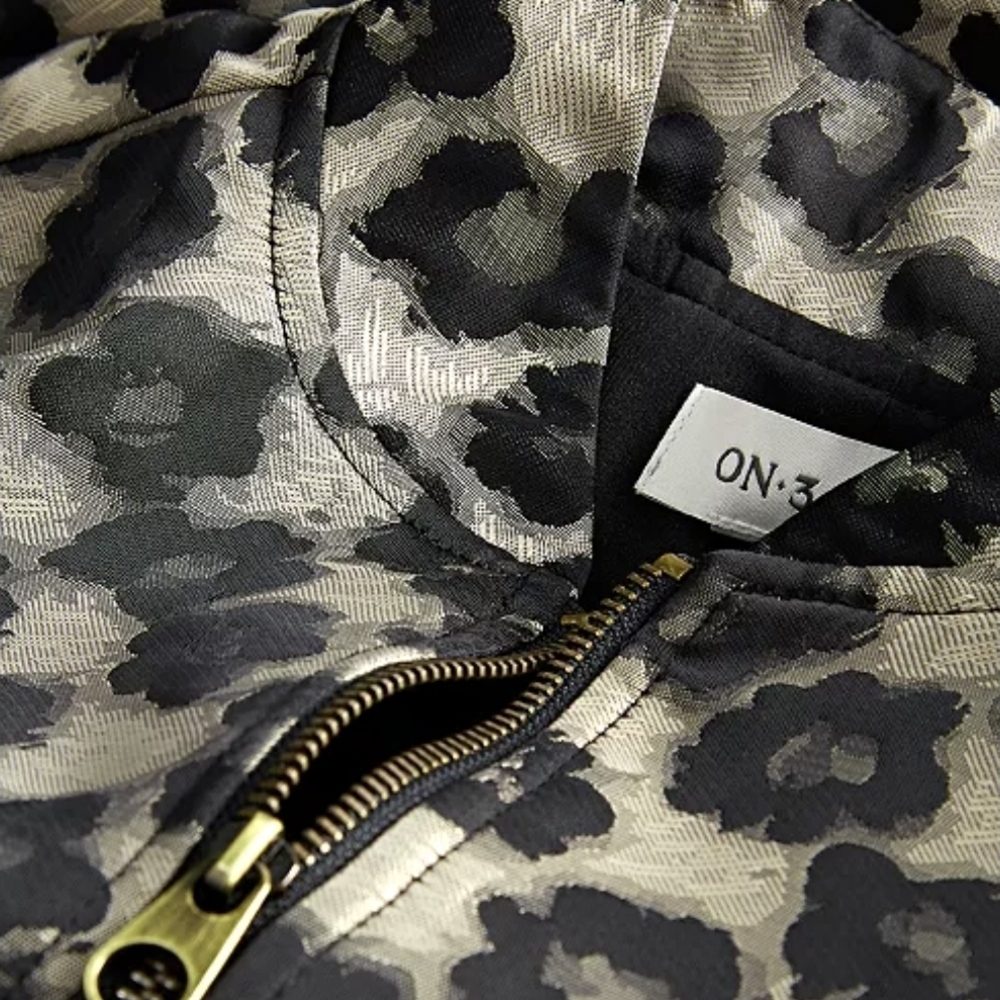 ON•34th Women's Black and Cream Bomber Jacket - Picture 4 of 8